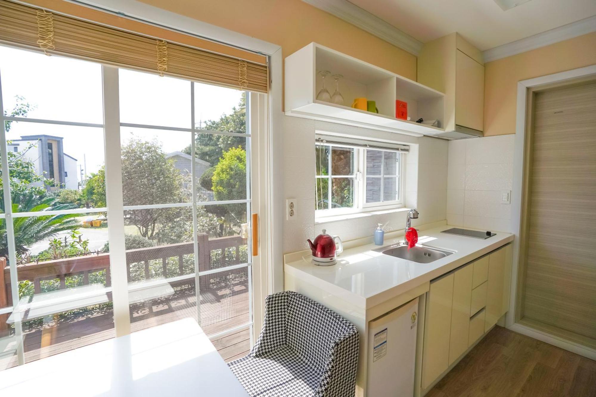 Jubilee Chalet Seogwipo Luaran gambar